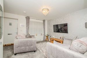 Photo 17- click for photo gallery